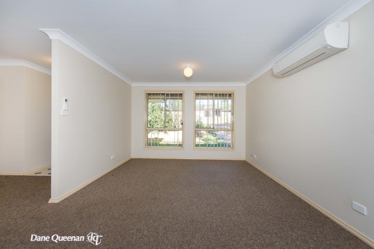 21 Yachtsman Crescent SALAMANDER BAY 13