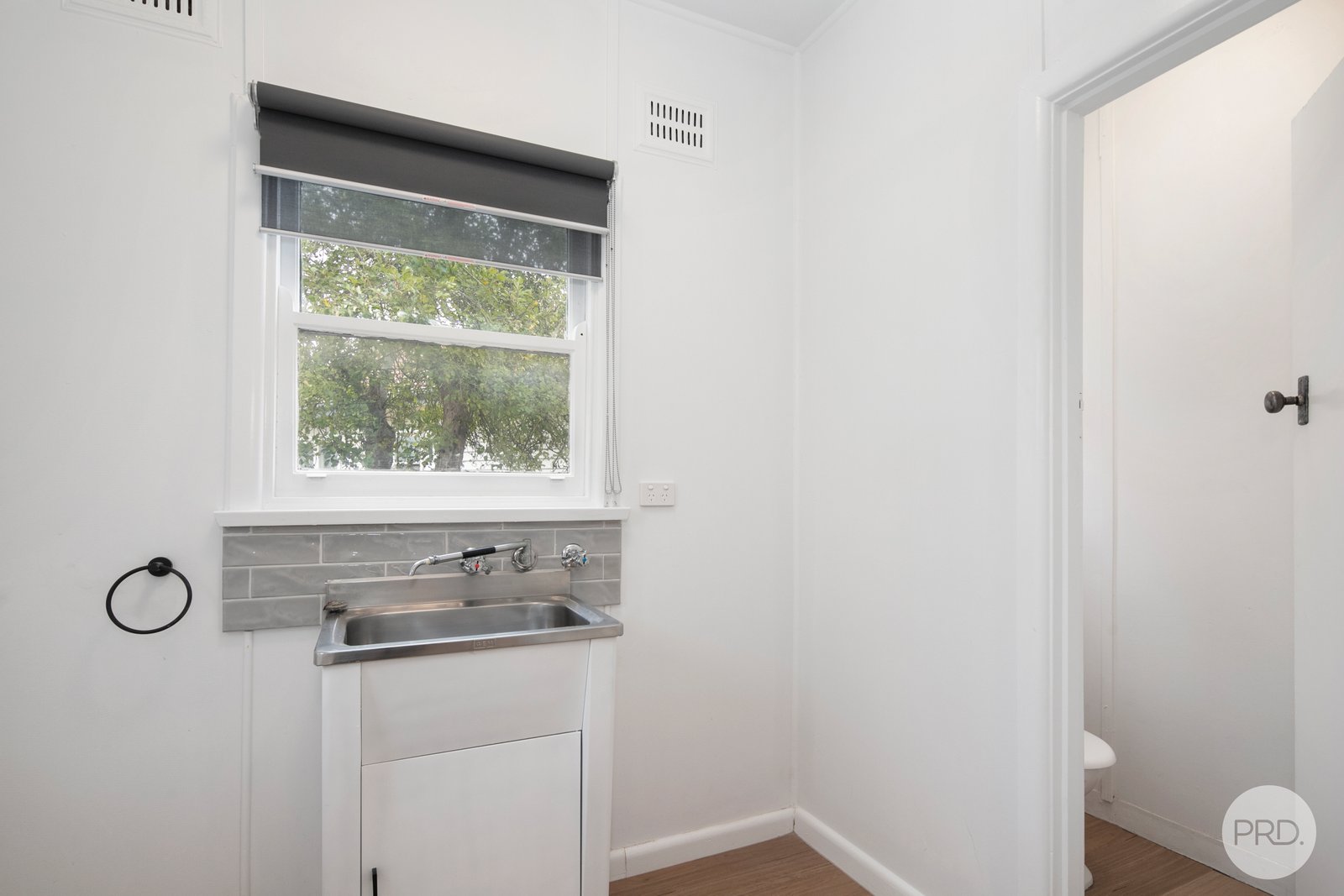 21 Yarrowee Street SEBASTOPOL 10