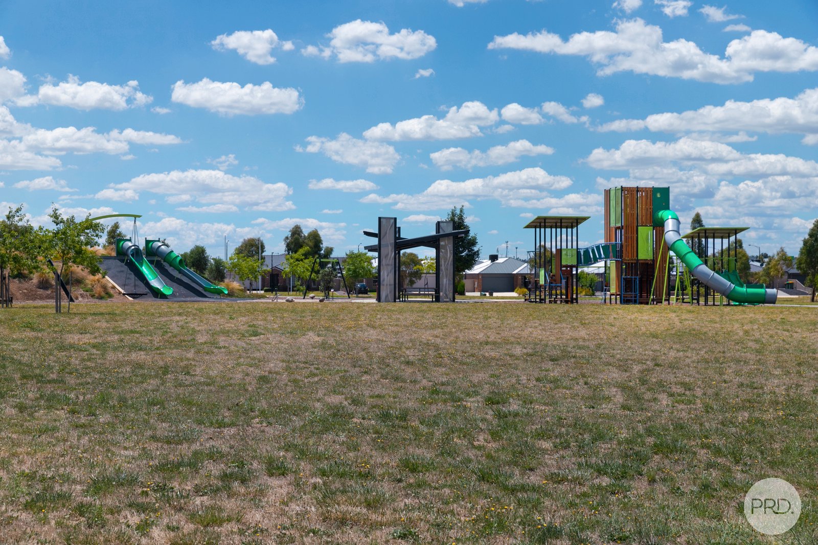 21 Yorkdale Boulevard WINTER VALLEY 17