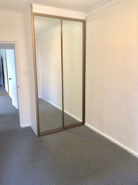 2/10-12 Hercules Road BRIGHTON-LE-SANDS 8