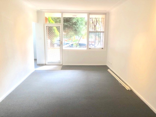 2/10-12 Hercules Road BRIGHTON-LE-SANDS 2