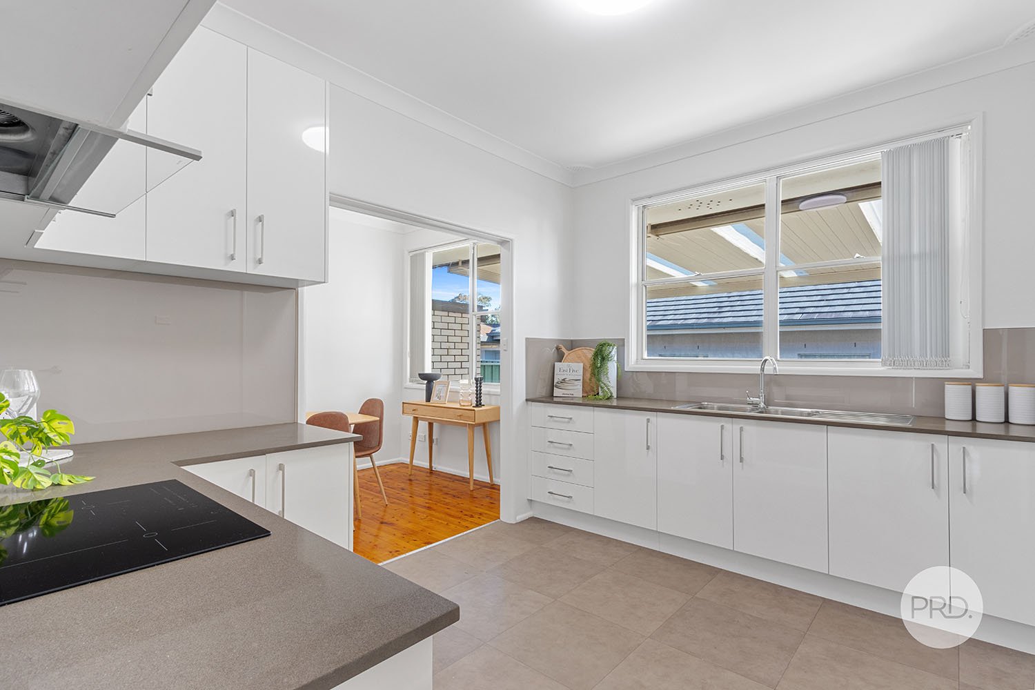 2/10-16 Scott Street MORTDALE 4