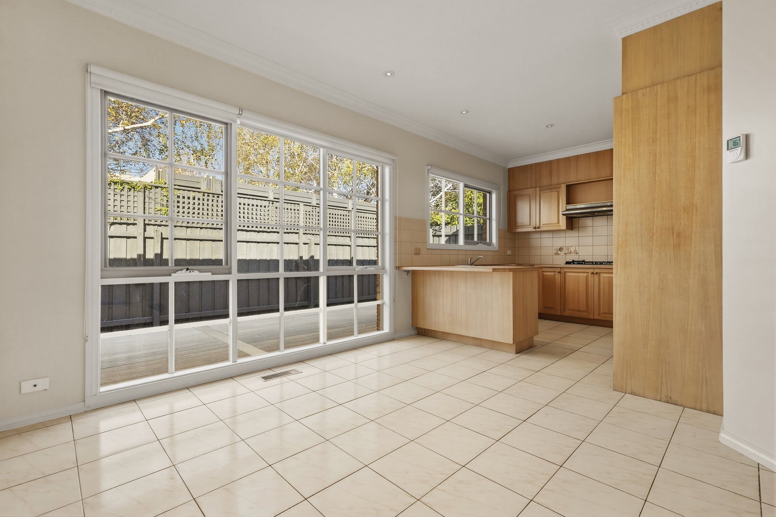 Gallery: 2/10 Alford Street