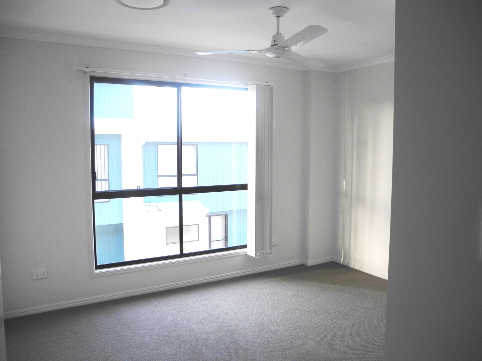 2/10 Arthur Street BOYNE ISLAND 6