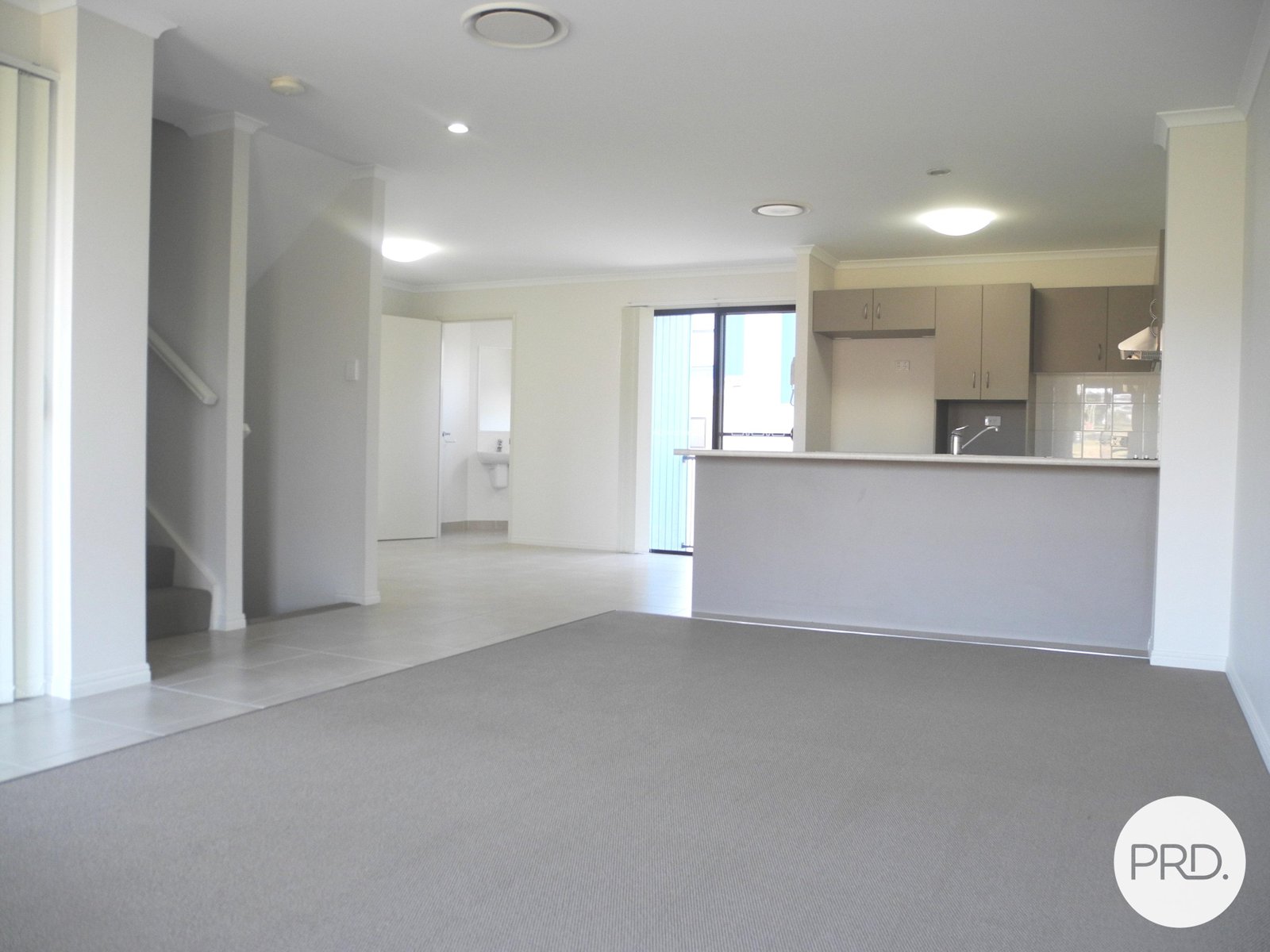 2/10 Arthur Street BOYNE ISLAND 4