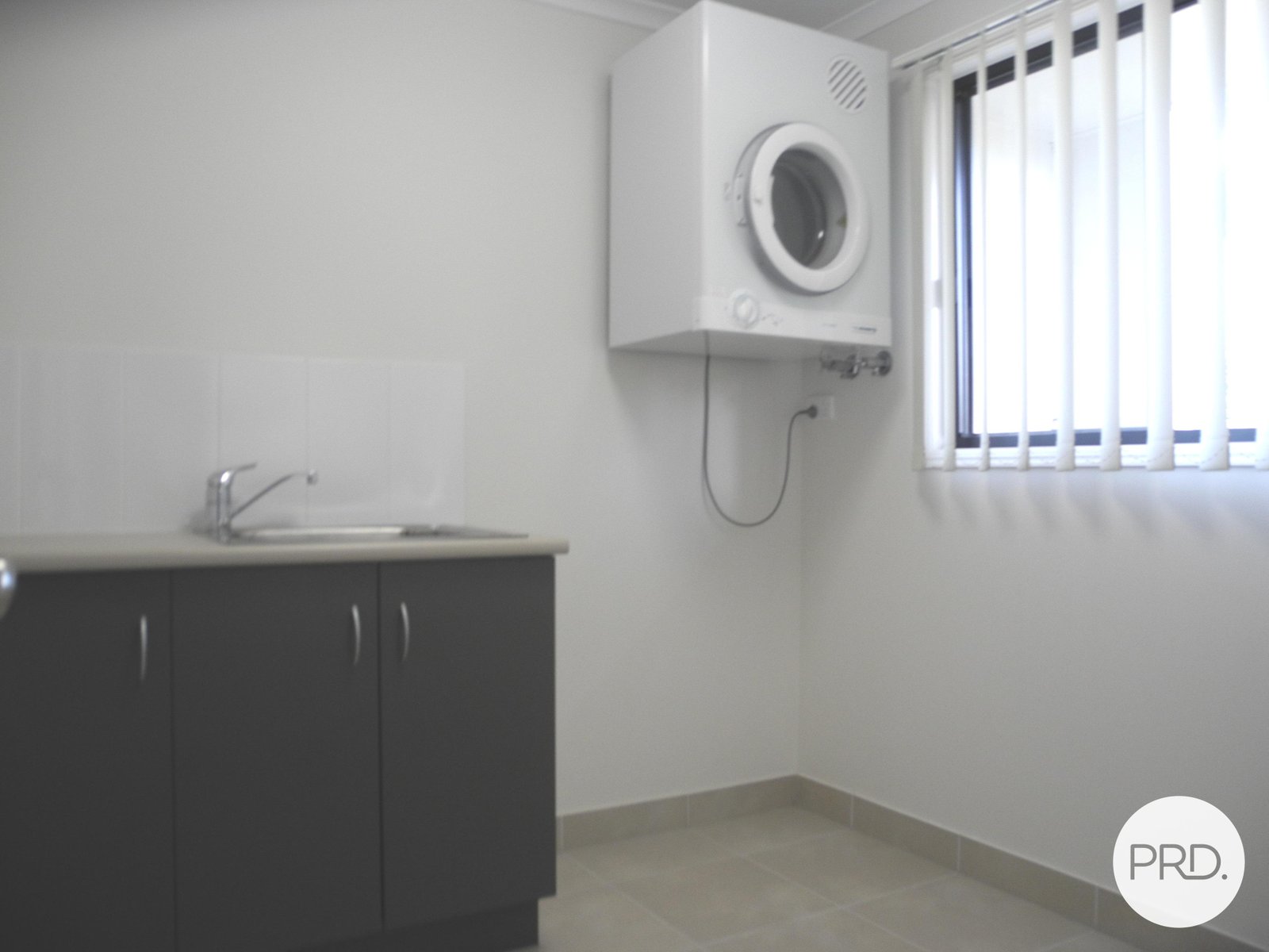 2/10 Arthur Street BOYNE ISLAND 12