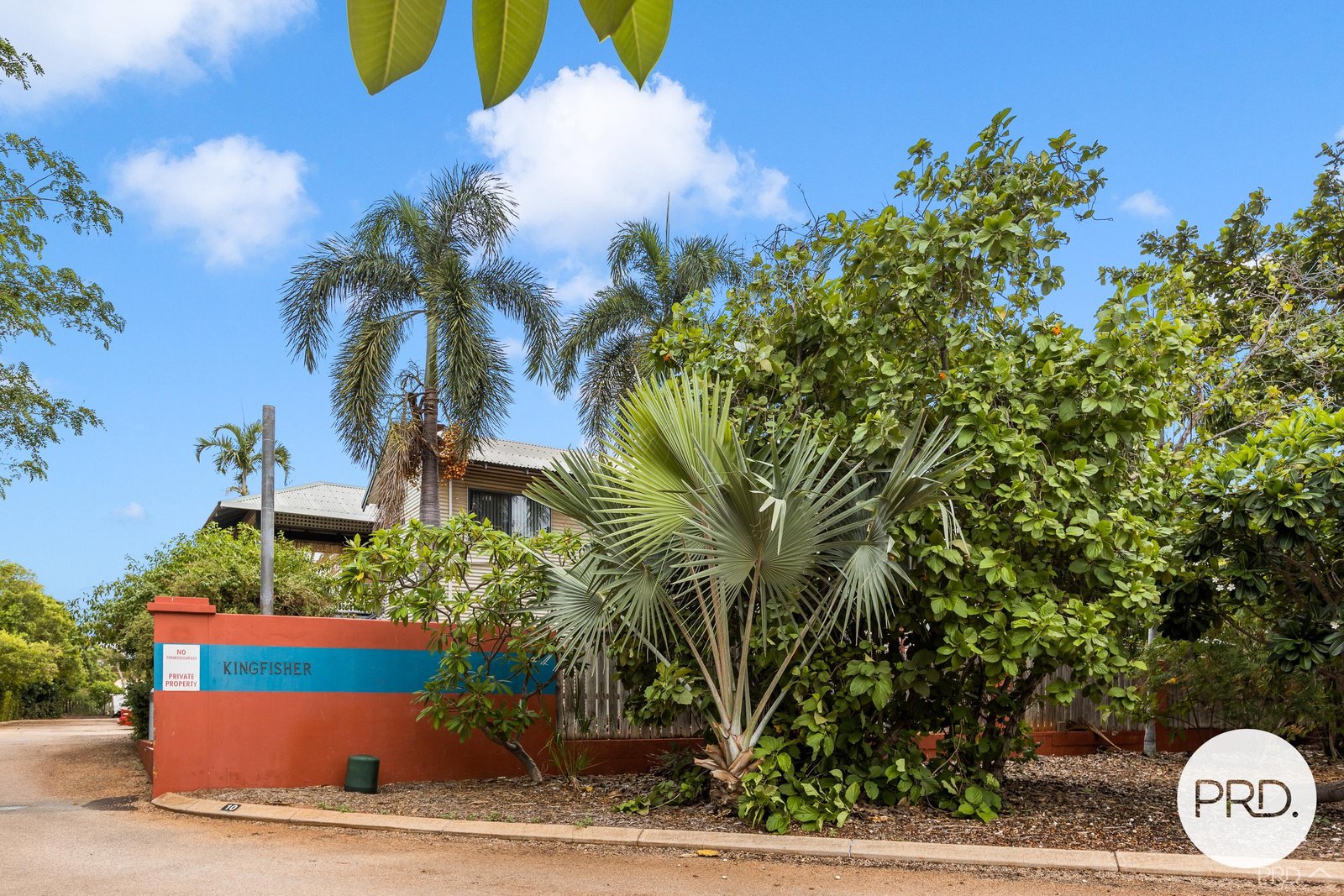 2/10 Bagot Street DJUGUN 5