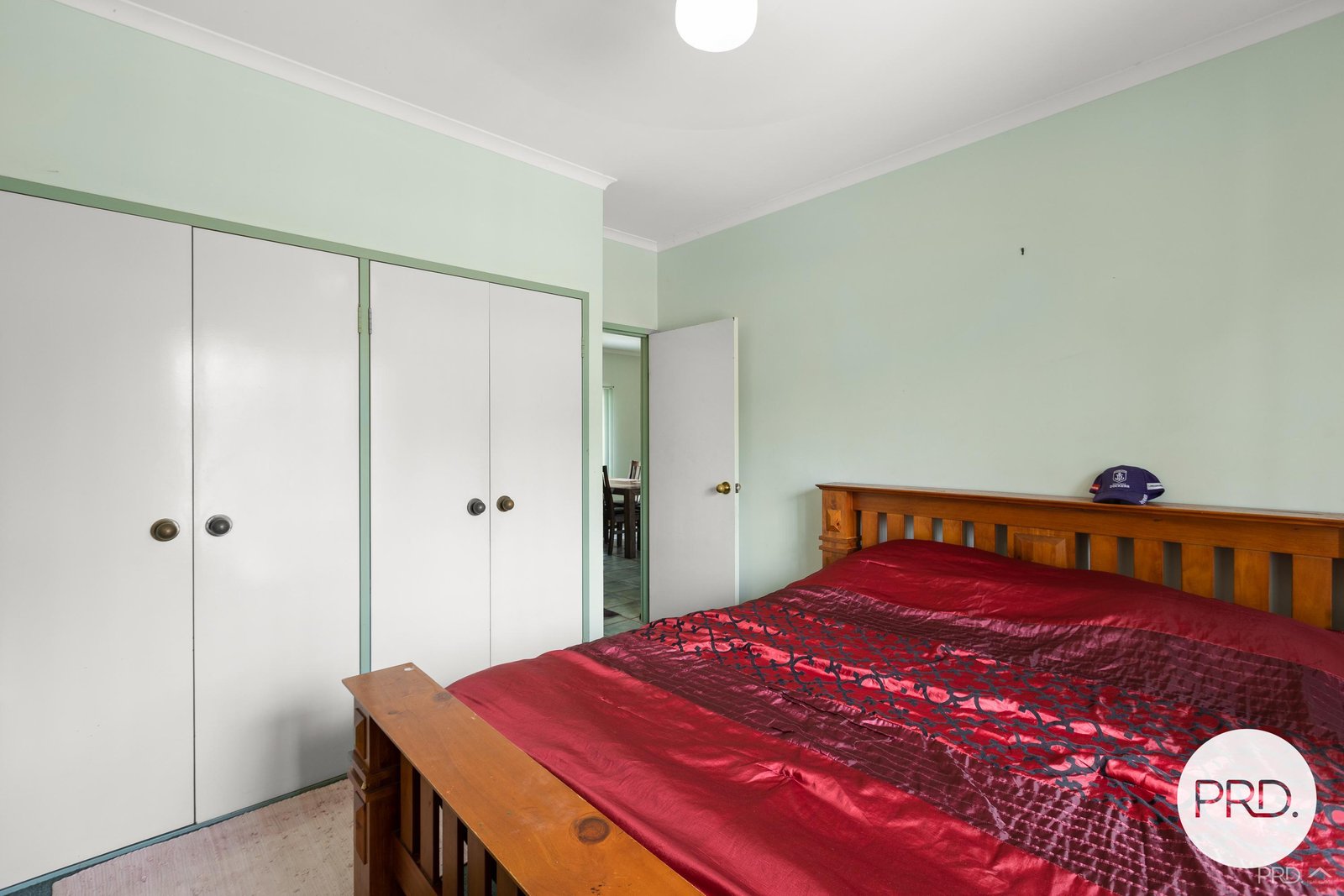 2/10 Bagot Street DJUGUN 10