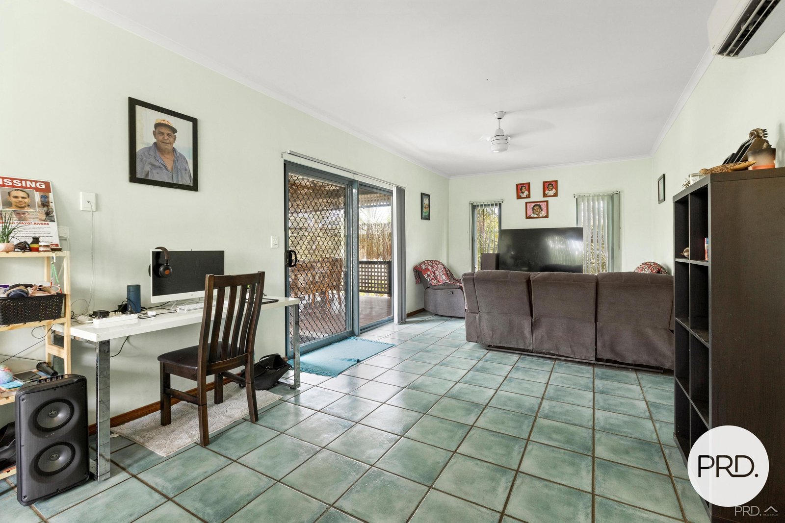 2/10 Bagot Street DJUGUN 3
