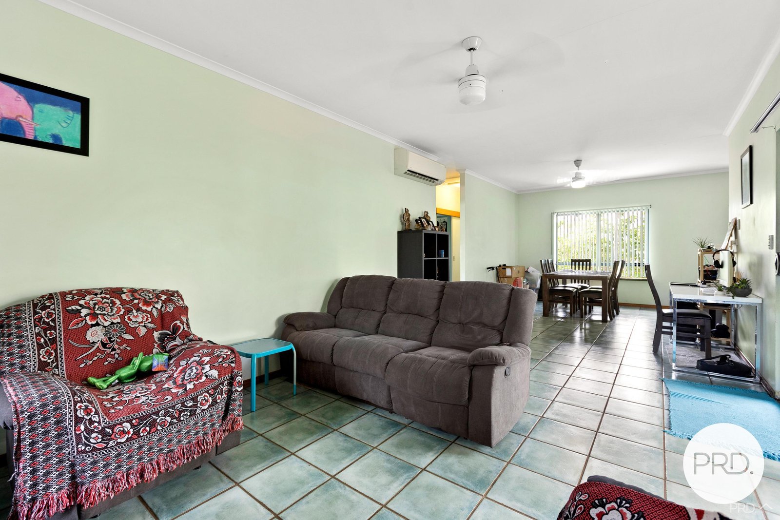 2/10 Bagot Street DJUGUN 11