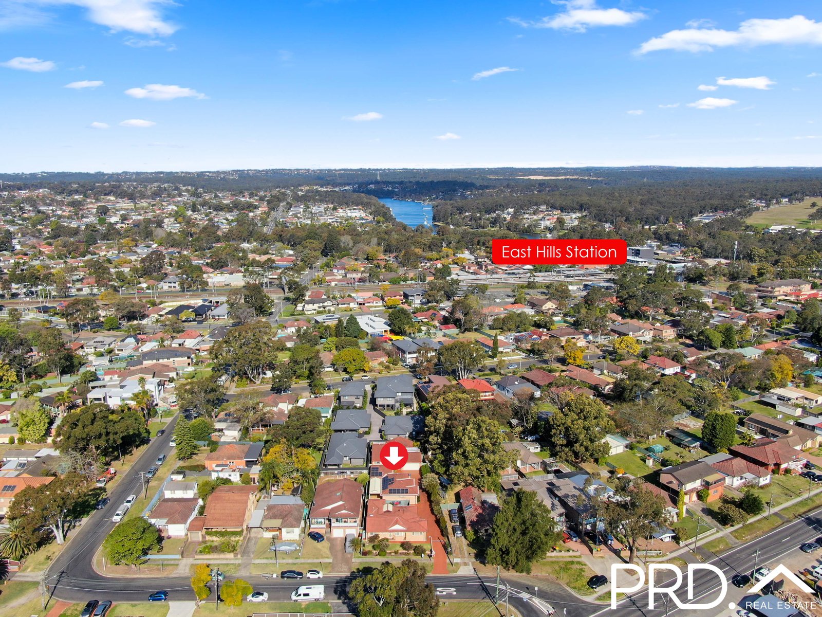 2/10 Bass Avenue EAST HILLS 11