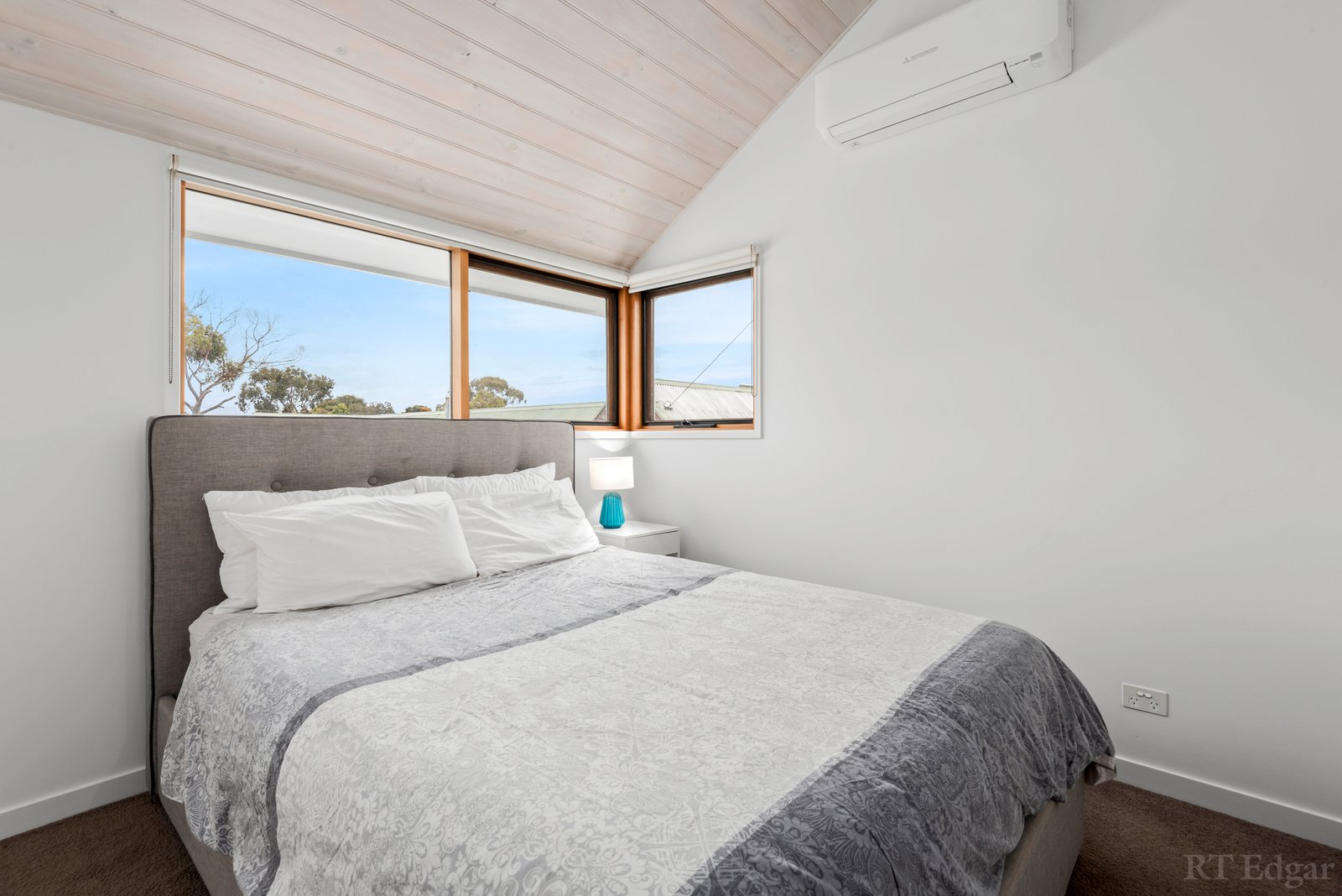 Real Estate and Property in 2/10 Beachwood Drive, Point Lonsdale, VIC