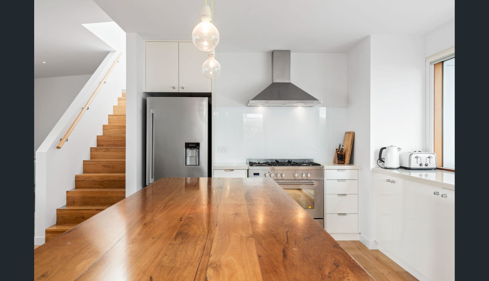 Real Estate and Property in 2/10 Beachwood Drive, Point Lonsdale, VIC