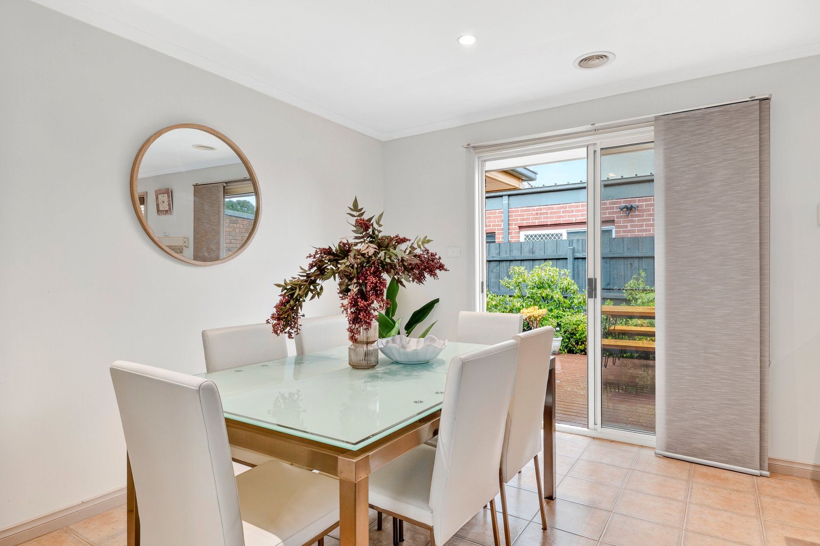 Gallery: 2/10 Bonham Crescent