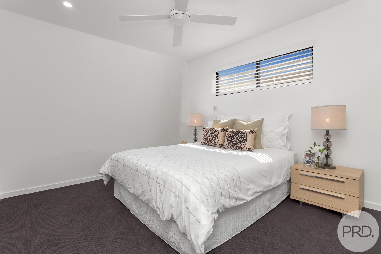 2/10 Botany Street CLAYFIELD 6