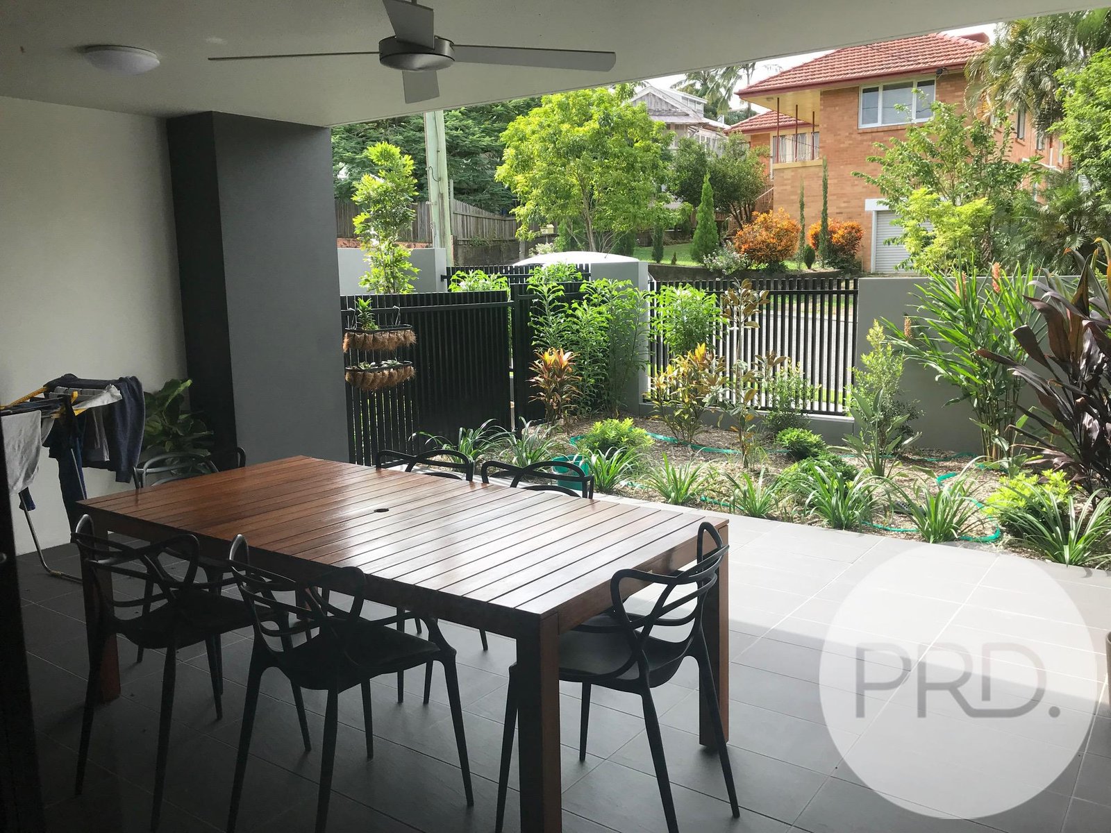 2/10 Botany Street CLAYFIELD 8