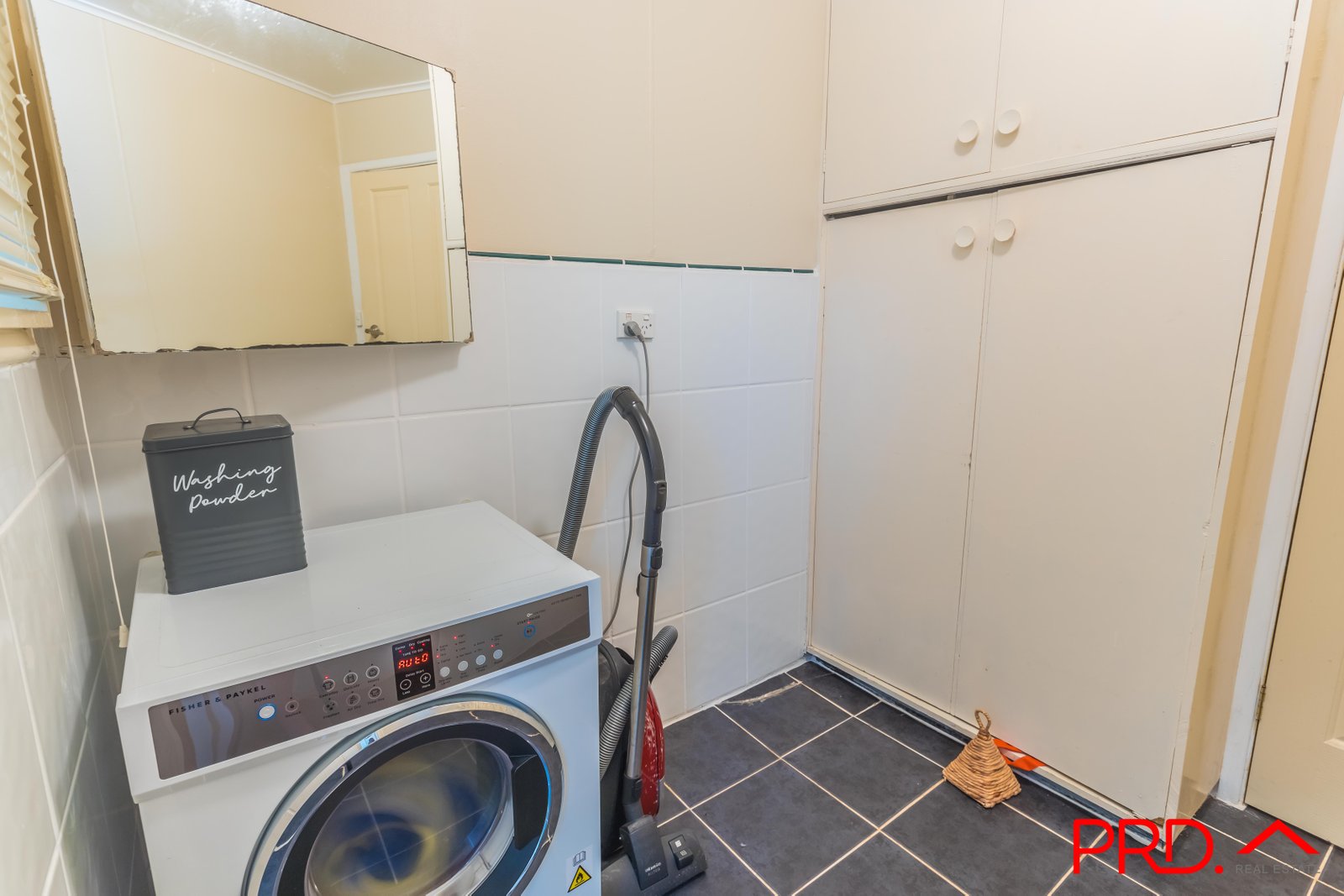 210 Carthage Street TAMWORTH 12