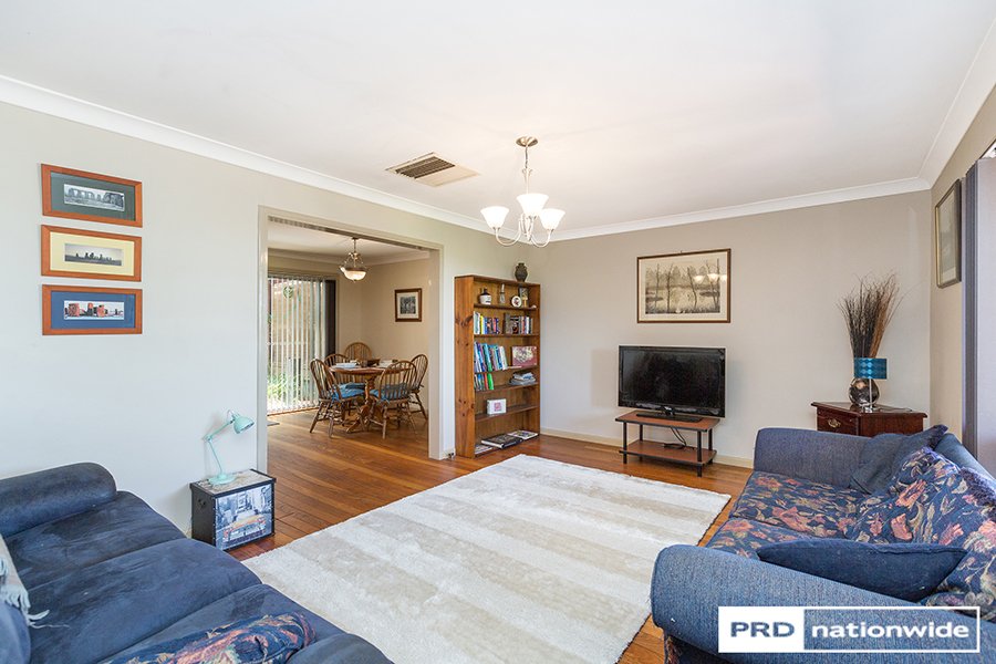 210 Carthage Street TAMWORTH 8