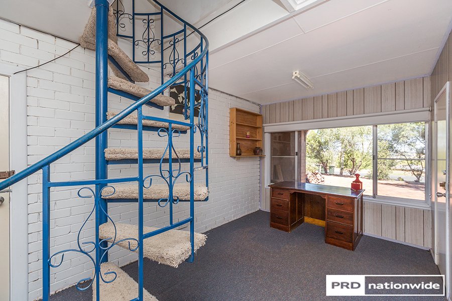 210 Carthage Street TAMWORTH 16