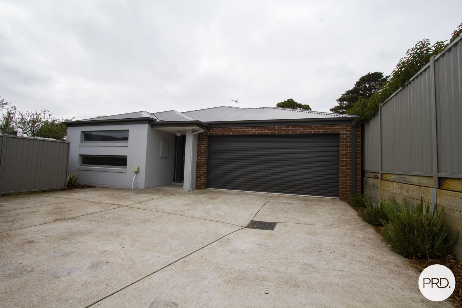 2/10 Chiara Court BROWN HILL 1