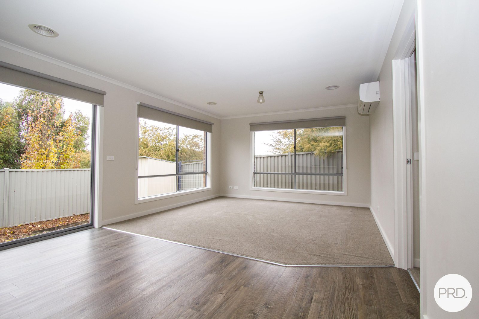 2/10 Chiara Court BROWN HILL 3