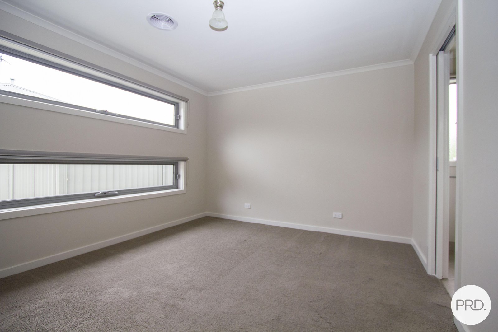 2/10 Chiara Court BROWN HILL 6