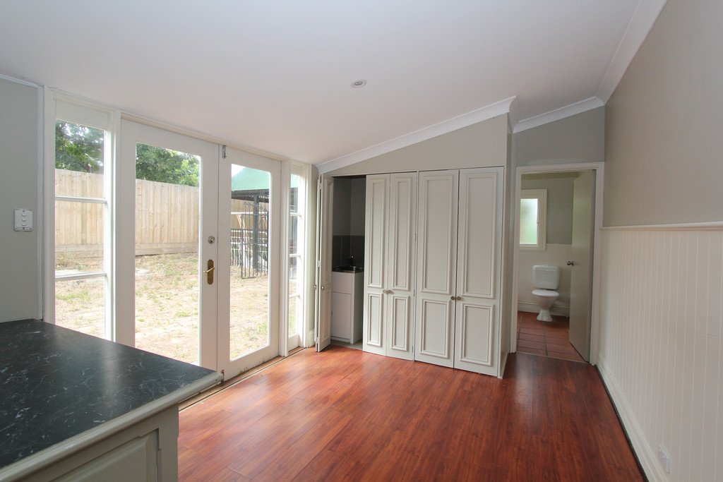 210 Clyde Street SOLDIERS HILL 6