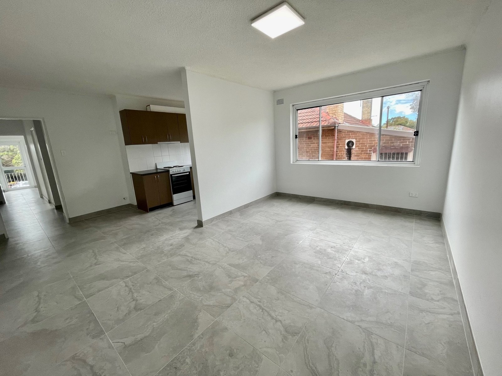 2/10 Colin Street LAKEMBA 2