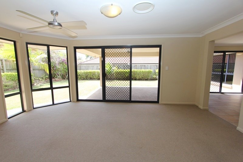 210 Crestwood Drive MOLENDINAR 4