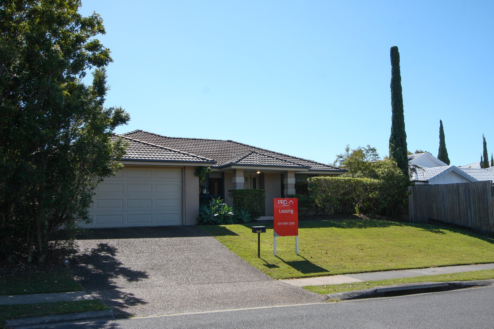 210 Crestwood Drive MOLENDINAR 23