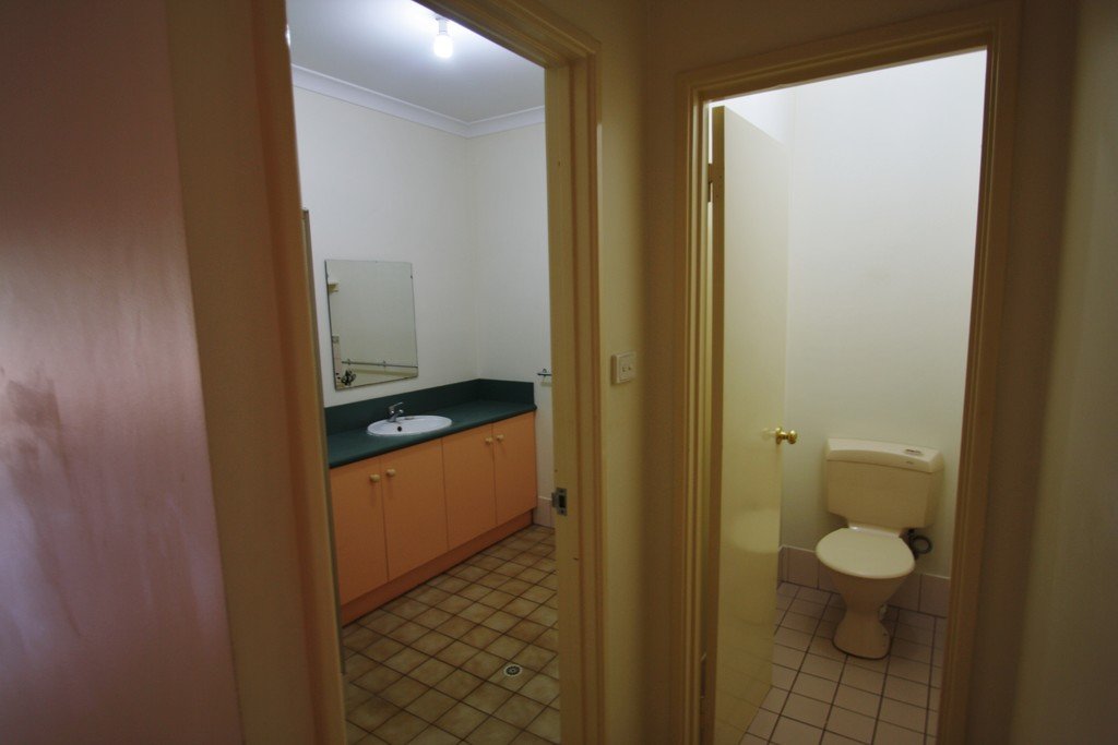 2/10 De Pledge Drive CABLE BEACH 4