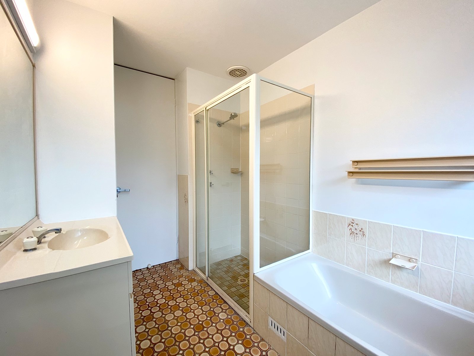 2/10 Dixon Drive NELSON BAY 12