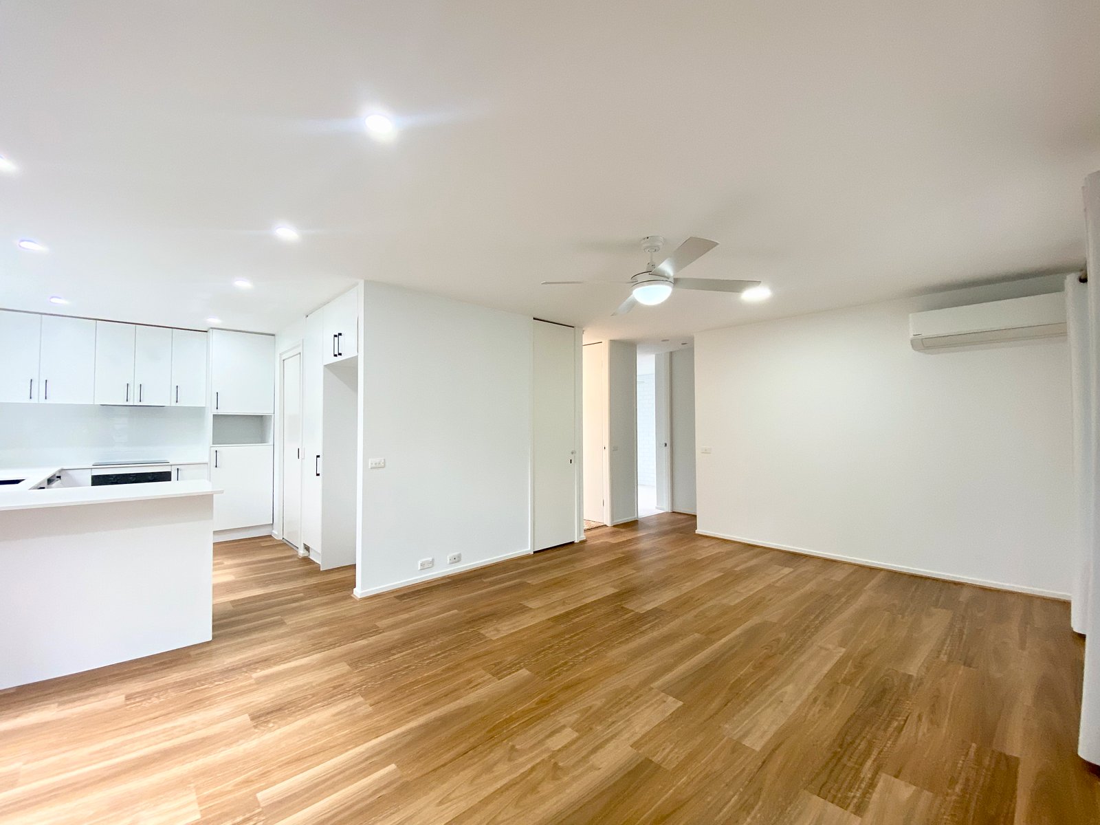 2/10 Dixon Drive NELSON BAY 4