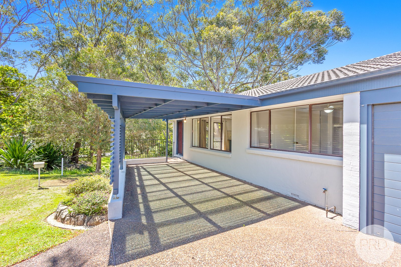 2/10 Dixon Drive NELSON BAY 14