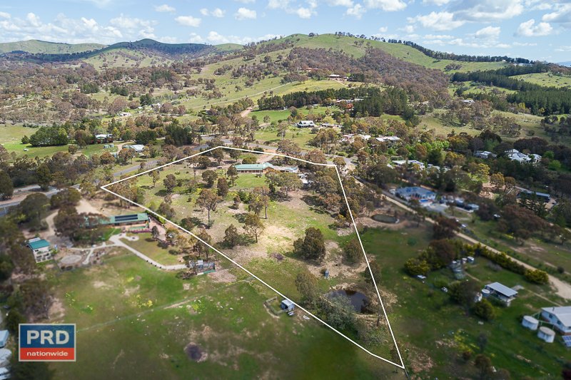 210 Douglas Close CARWOOLA 4