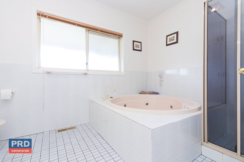 210 Douglas Close CARWOOLA 19