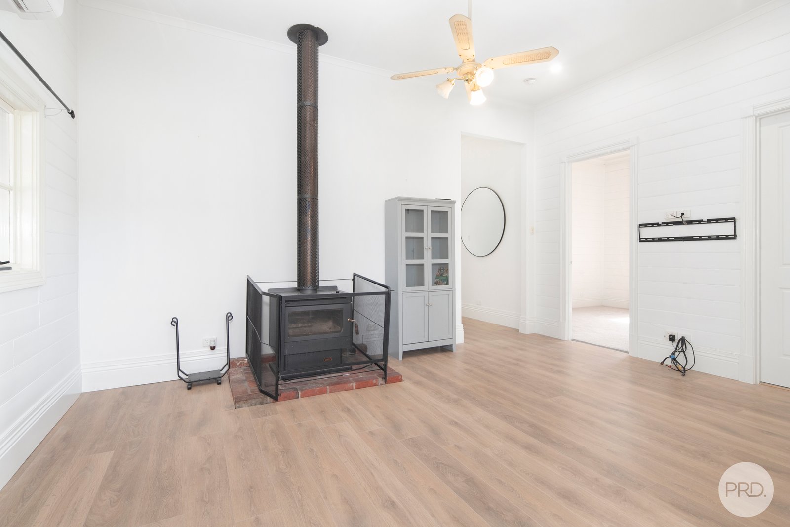 210 Elaine-Egerton Road ELAINE 8