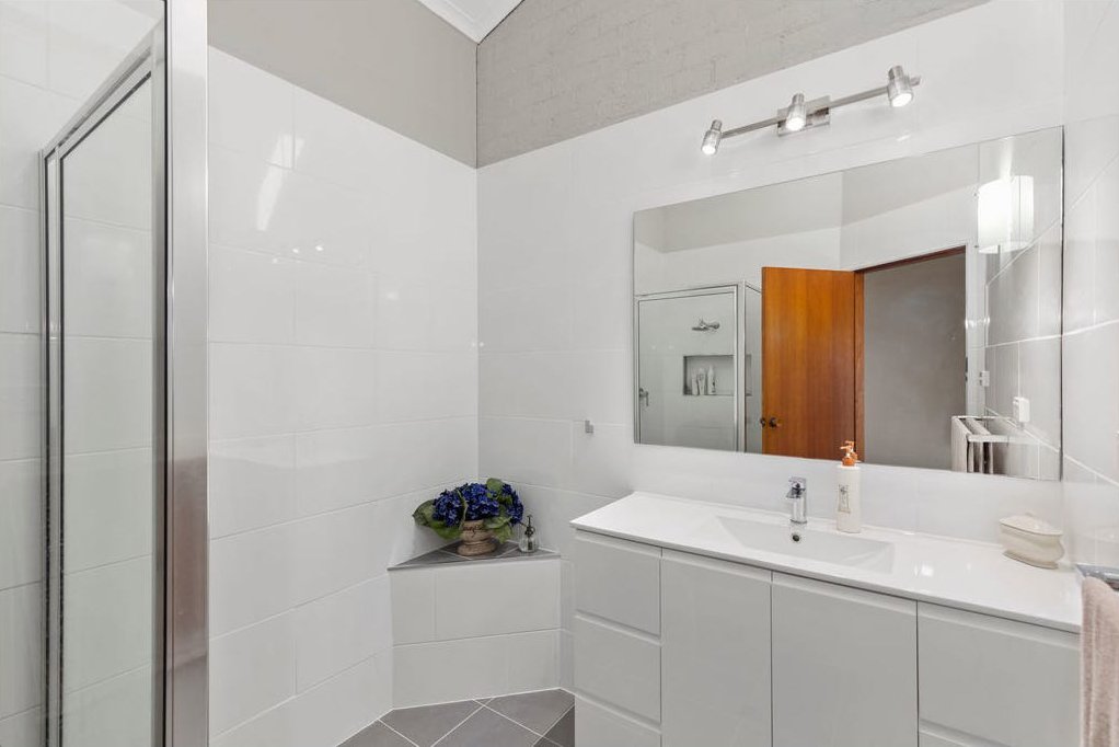 2/10 Elizabeth Street COFFS HARBOUR 6