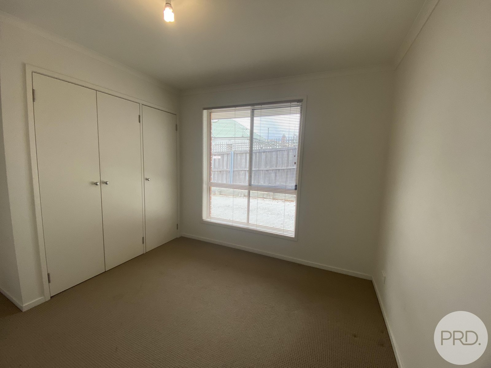 2/10 Fenwick Court DERWENT PARK 5