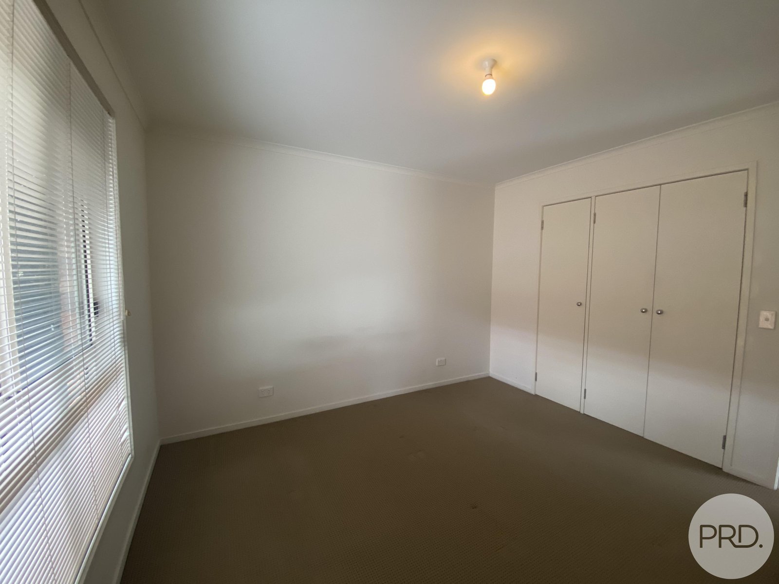 2/10 Fenwick Court DERWENT PARK 6