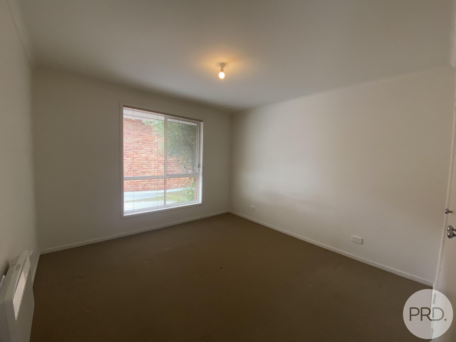 2/10 Fenwick Court DERWENT PARK 7