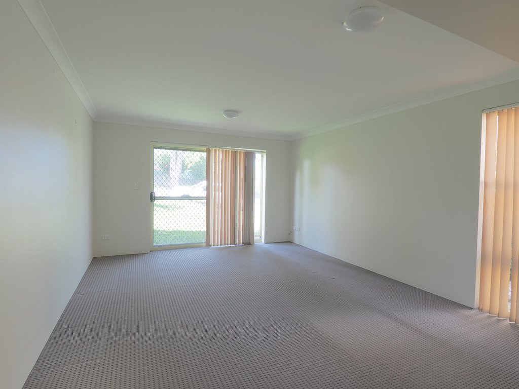 2/10 Gordon Street COFFS HARBOUR 11