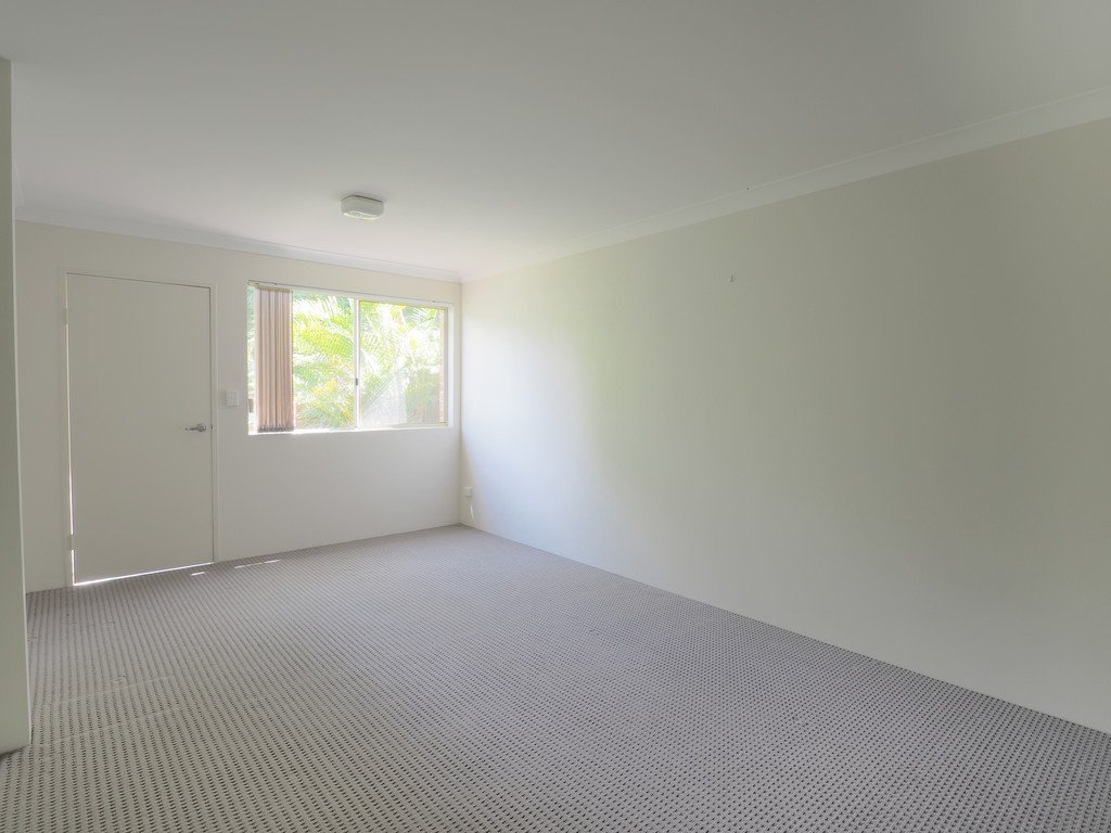 2/10 Gordon Street COFFS HARBOUR 12