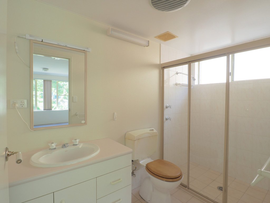 2/10 Gordon Street COFFS HARBOUR 10