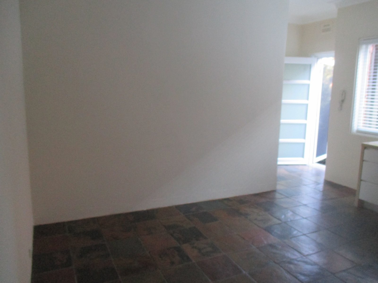 2/10 Hereward Street MAROUBRA 1