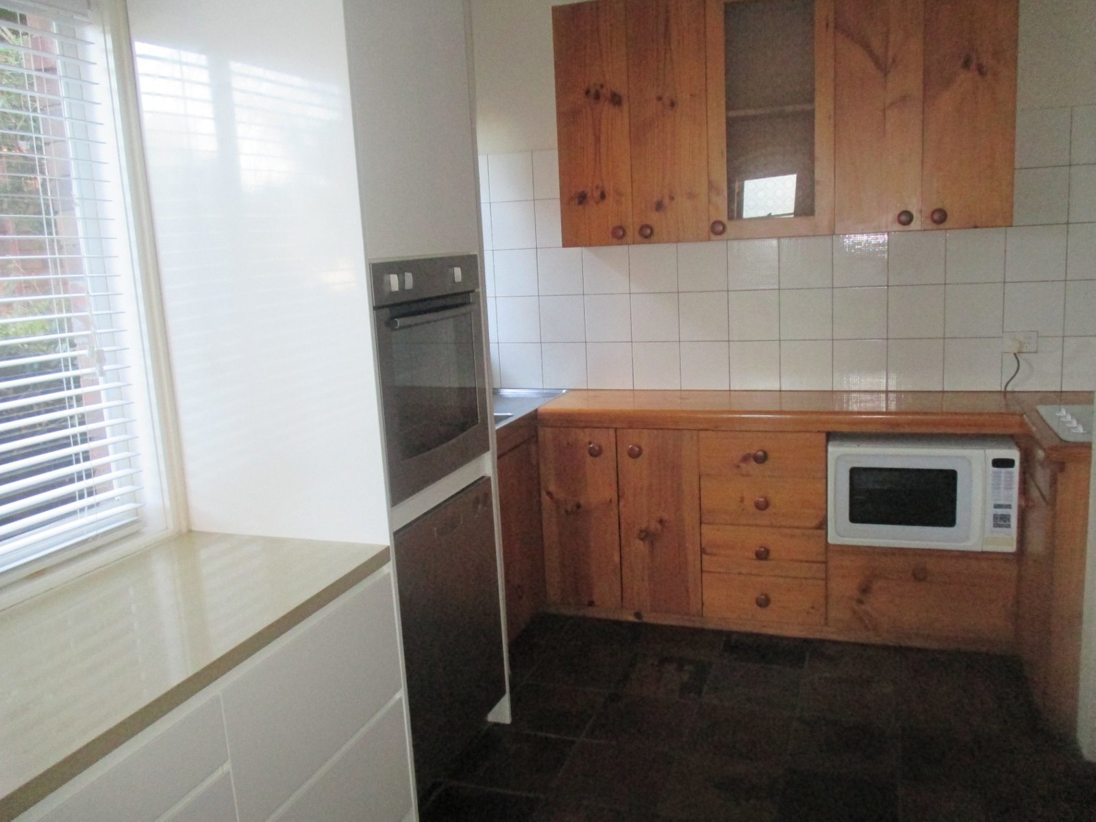 2/10 Hereward Street MAROUBRA 2