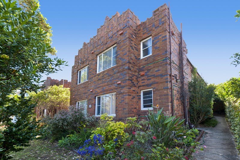 2/10 Hereward Street MAROUBRA 4