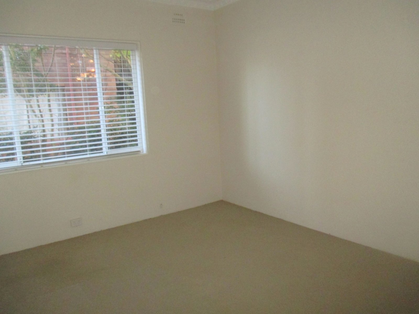 2/10 Hereward Street MAROUBRA 5