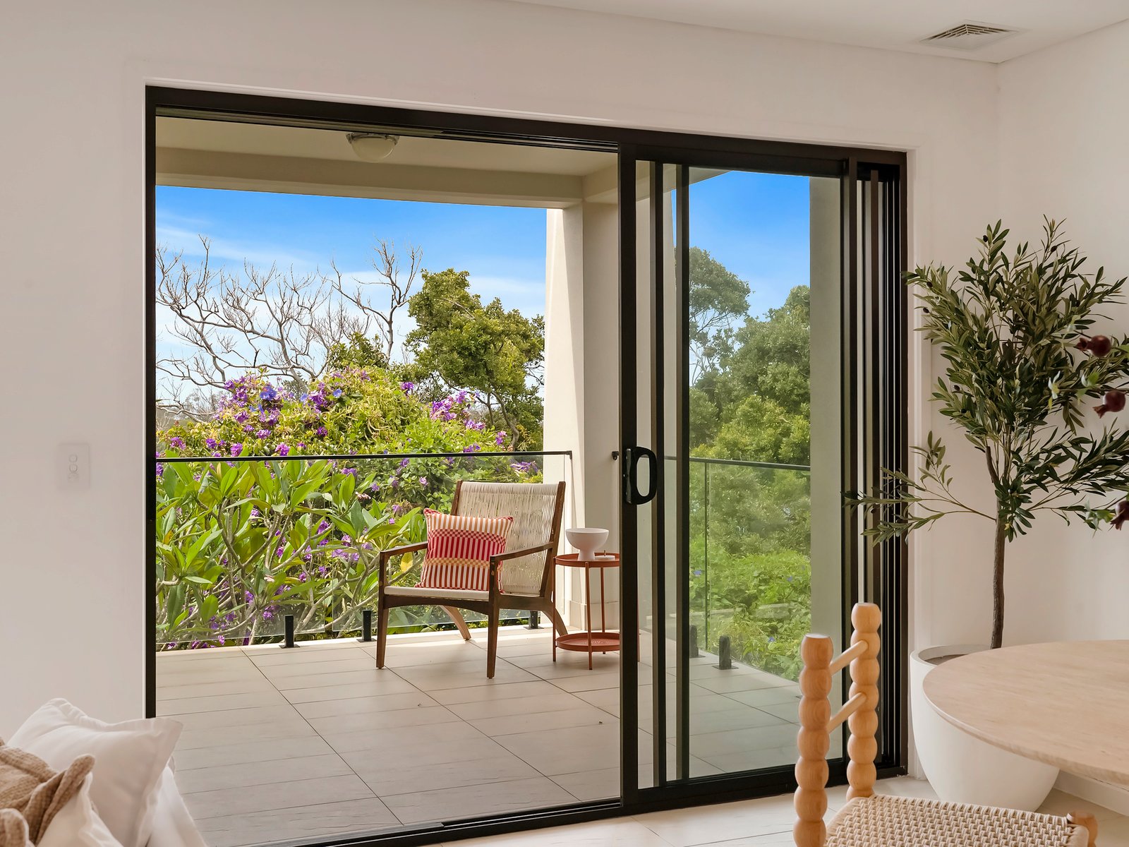 2/10 Hungerford Lane KINGSCLIFF 8