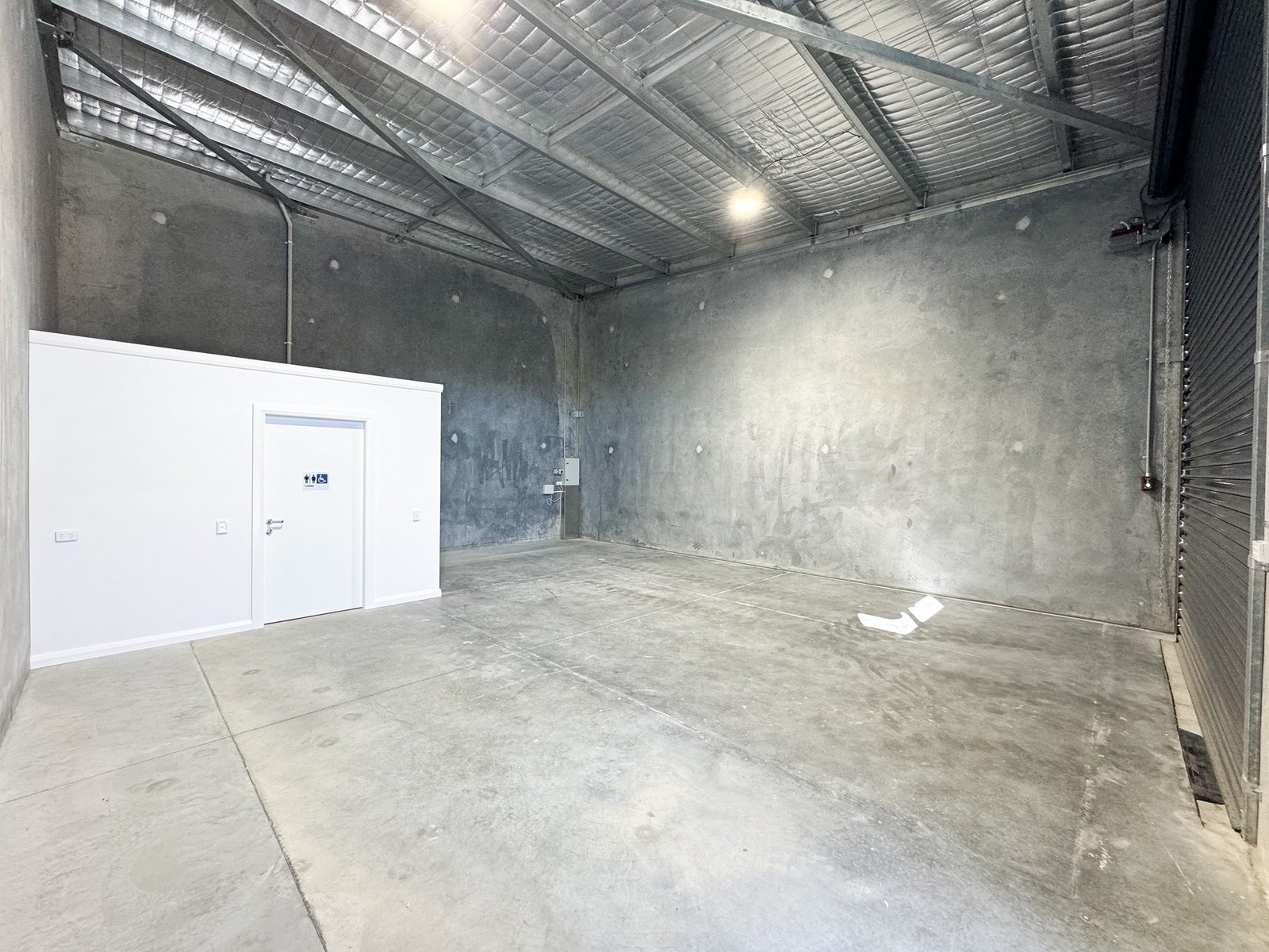 2/10 Innovation Close TAYLORS BEACH 7